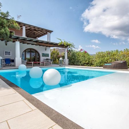 Sealight Villa Lipari - Vista E Piscina Esterno foto