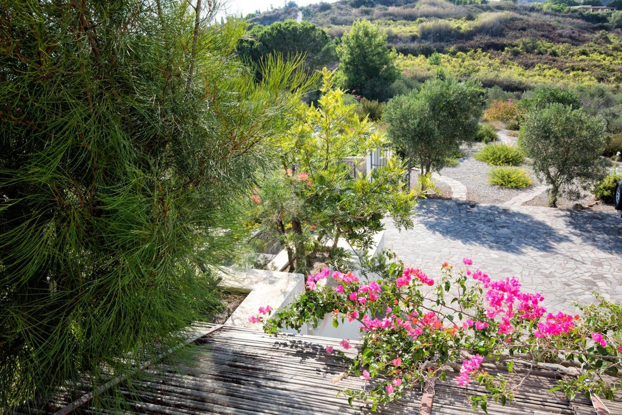 Sealight Villa Lipari - Vista E Piscina Esterno foto