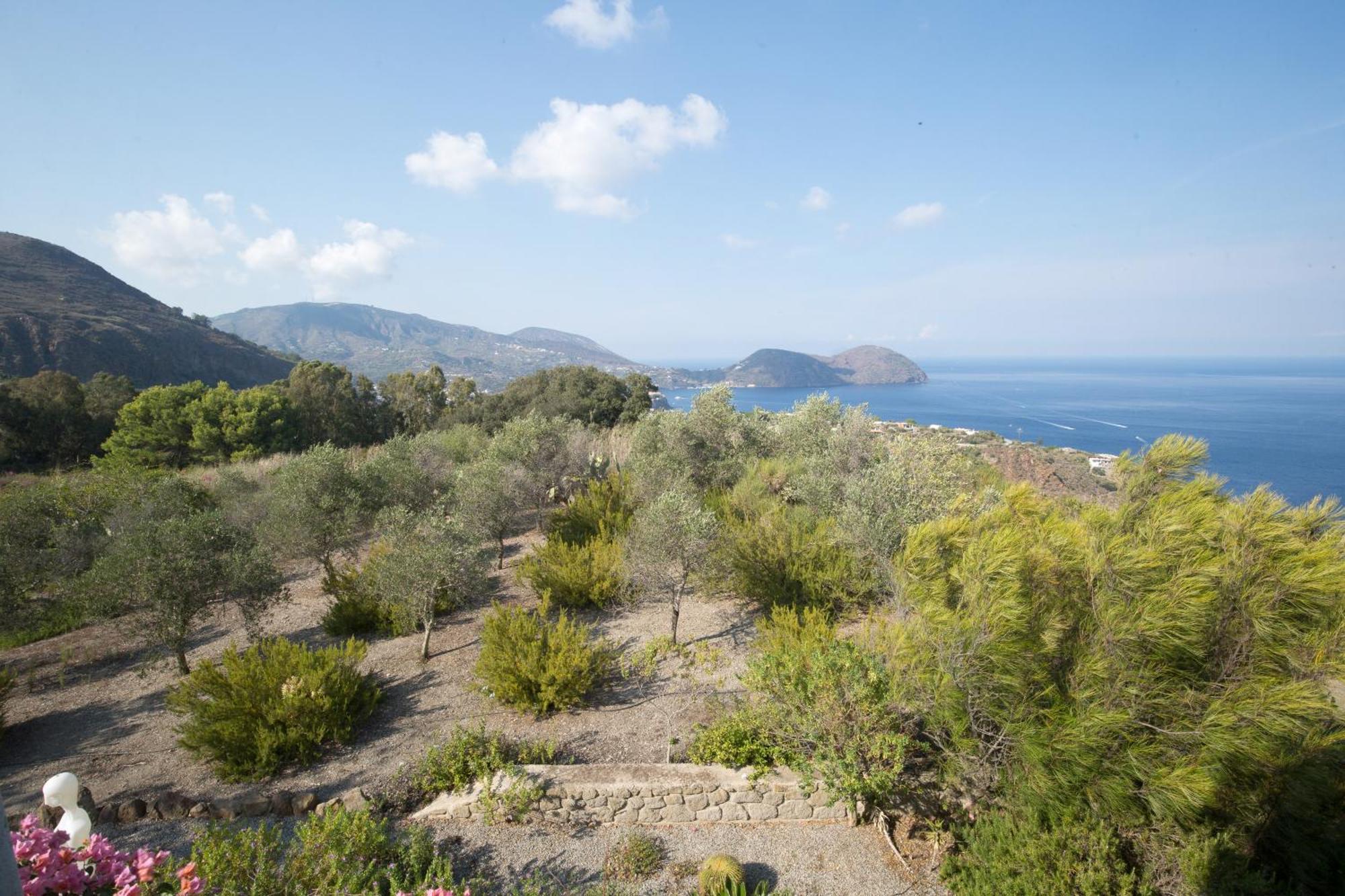 Sealight Villa Lipari - Vista E Piscina Esterno foto
