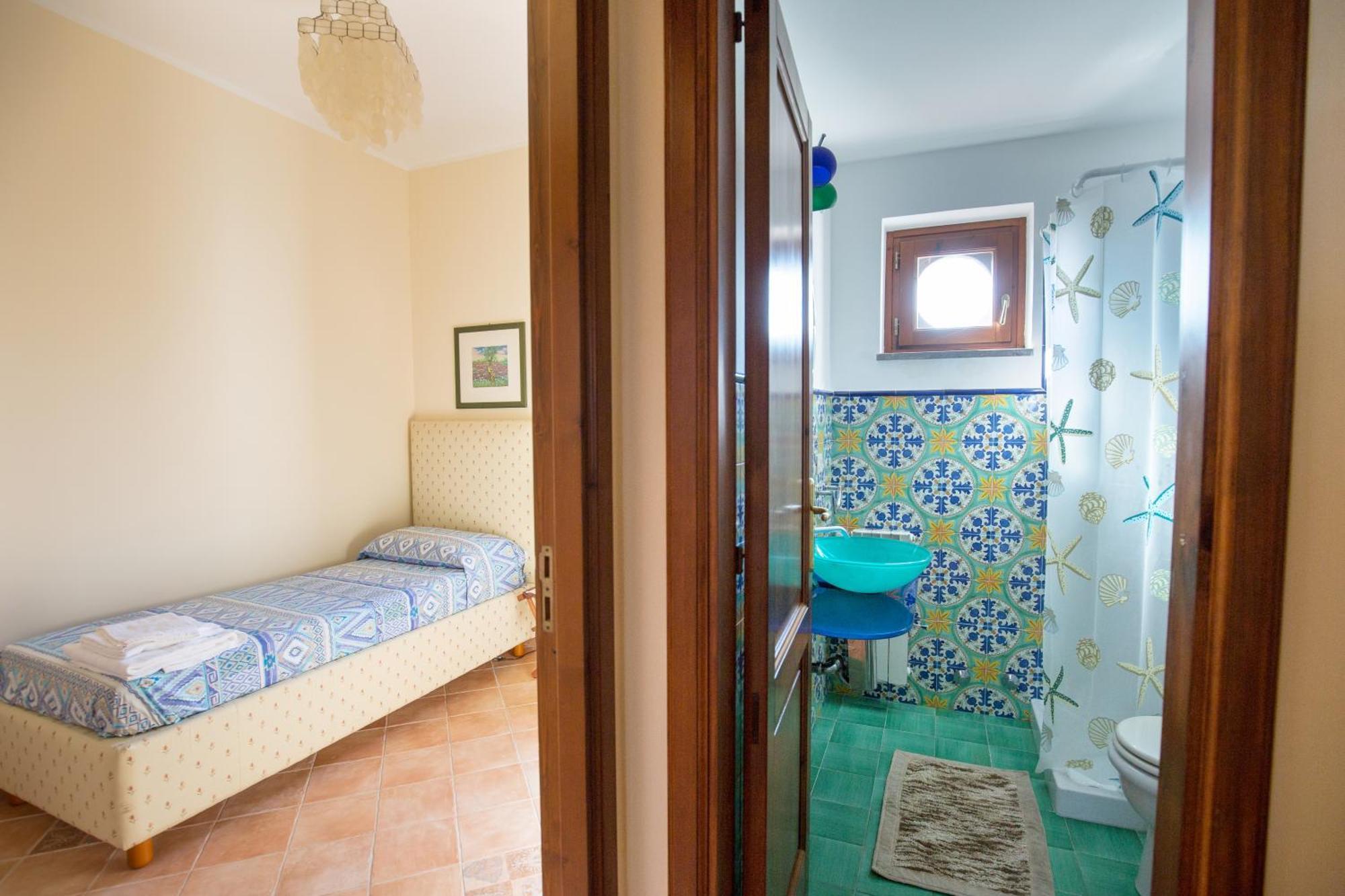 Sealight Villa Lipari - Vista E Piscina Esterno foto